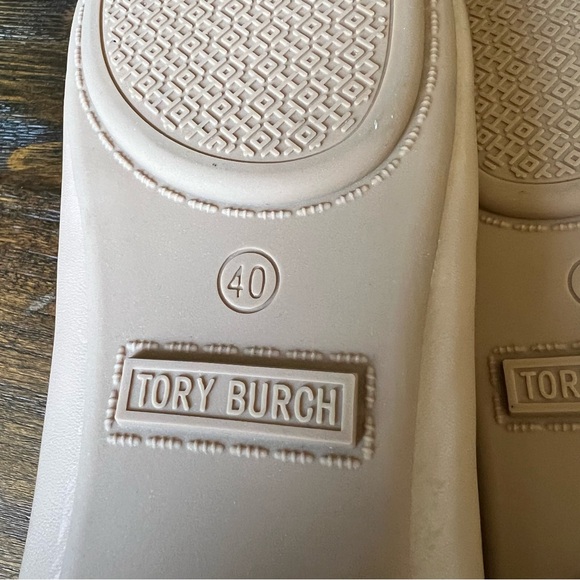 Tory Burch Minnie Nude Leather Travel Ballet Flats With Gold Logo EU40 US9.5 - Picture 10 of 12